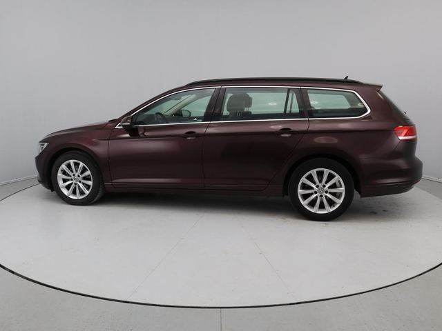 Volkswagen Passat - автомобили, коли, обяви за нови и употребявани 23