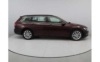 Volkswagen Passat - автомобили, коли, обяви за нови и употребявани 9