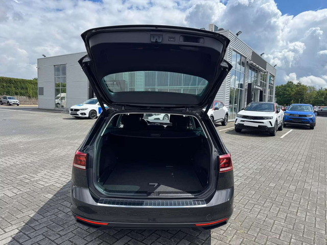 VW Passat Passat - автомобили, коли, обяви за нови и употребявани 0