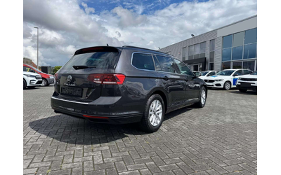 volkswagen-passat-variant-2-0-tdi-dsg-business-acc-kamera-navi-led-keylessstart-icarbg-icarstarazagora - 5