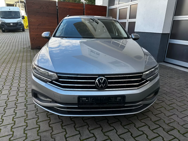 VW Passat Passat - автомобили, коли, обяви за нови и употребявани 2