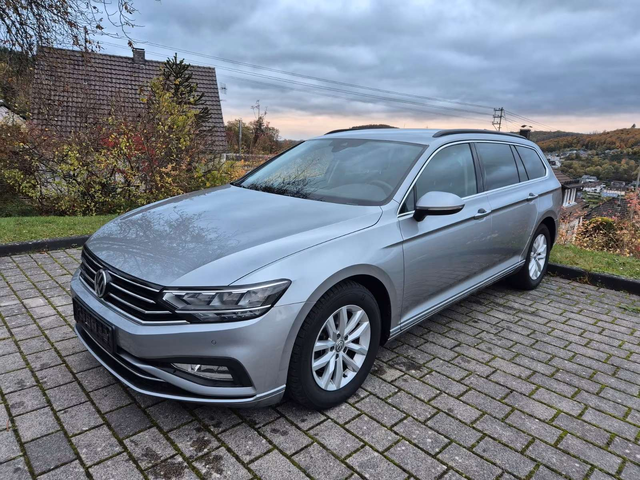 VW Passat Passat - автомобили, коли, обяви за нови и употребявани 1