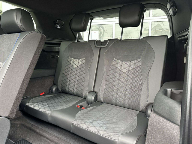VW TAYRON TAYRON - автомобили, коли, обяви за нови и употребявани 18