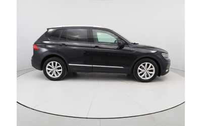 Volkswagen Tiguan - автомобили, коли, обяви за нови и употребявани 10