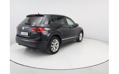 Volkswagen Tiguan - автомобили, коли, обяви за нови и употребявани 16
