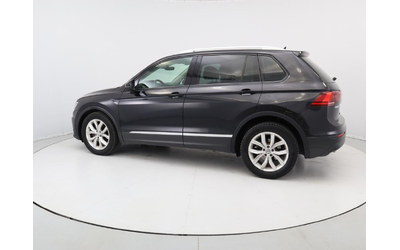 Volkswagen Tiguan - автомобили, коли, обяви за нови и употребявани 27