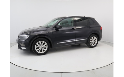 Volkswagen Tiguan - автомобили, коли, обяви за нови и употребявани 32