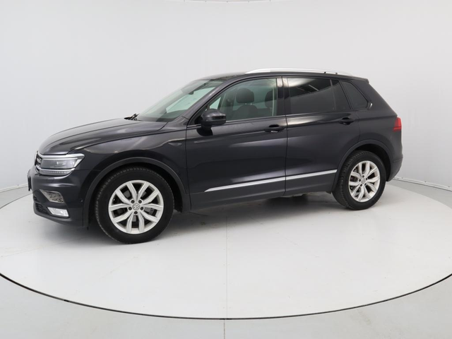 Volkswagen Tiguan - автомобили, коли, обяви за нови и употребявани 32