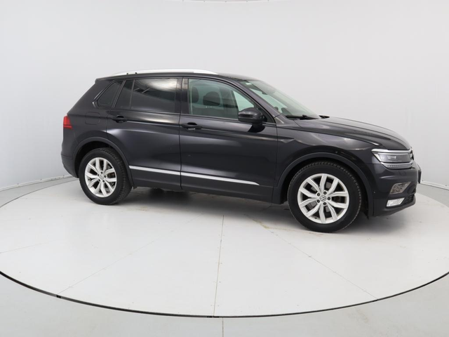 Volkswagen Tiguan - автомобили, коли, обяви за нови и употребявани 8