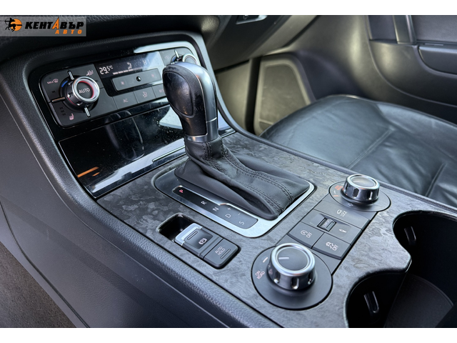 Volkswagen Touareg 3.0d 239 к.с. - автомобили, коли, обяви за нови и употребявани 12