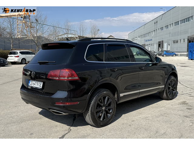Volkswagen Touareg 3.0d 239 к.с. - автомобили, коли, обяви за нови и употребявани 3