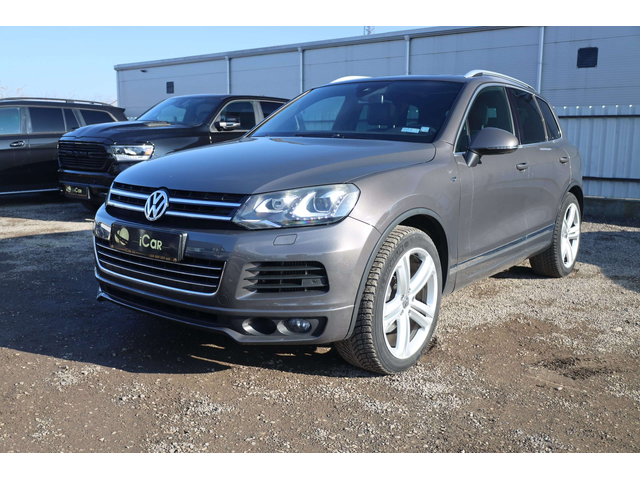 VW Touareg Touareg - автомобили, коли, обяви за нови и употребявани 3
