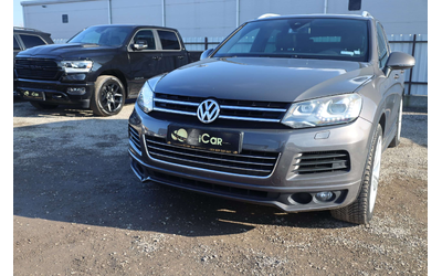 volkswagen-touareg-4-2-tdi-v8-r-line-keygo-dynaudio-21-pano-icarbg-memory-bixenon-icarbg-icar-icarstarazagora - 4