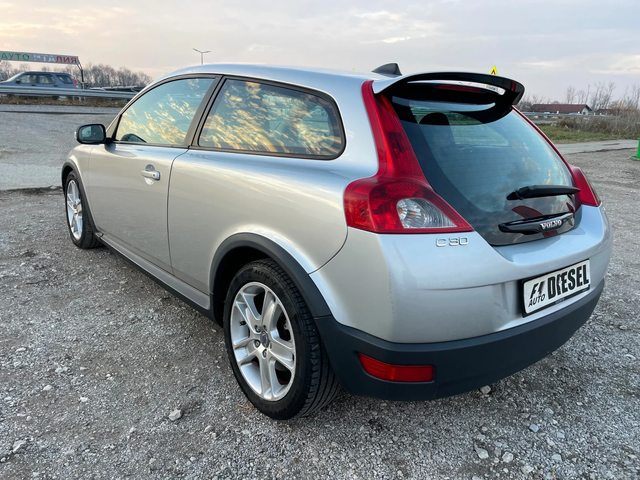 Volvo C30 2.0HDI-136-KLIMA-ITALIA - автомобили, коли, обяви за нови и употребявани 9