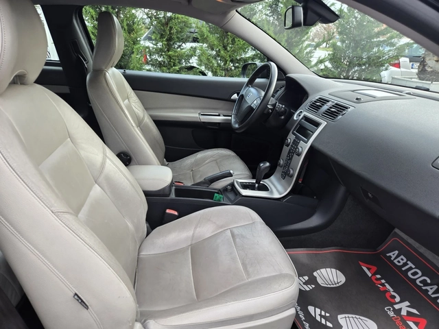 Volvo C30 2.4D5-180кс= АВТОМАТ= R-DESIGN= 143.000km - автомобили, коли, обяви за нови и употребявани 13