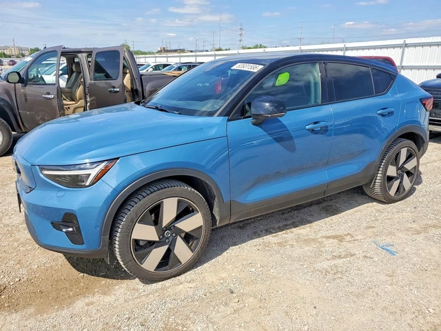 Volvo C40 RECHARGE ULTIMATE* AWD* P8 - автомобили, коли, обяви за нови и употребявани 0