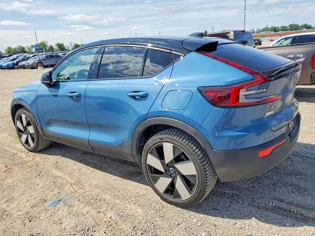 Volvo C40 RECHARGE ULTIMATE* AWD* P8 - автомобили, коли, обяви за нови и употребявани 1