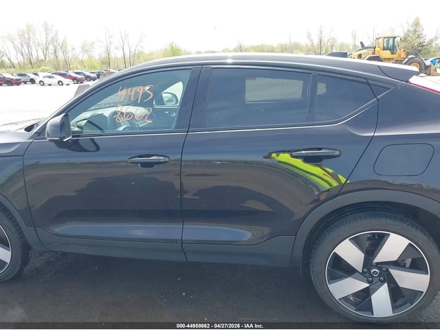 Volvo C40 * TWIN PLUS* 360* ПАНО* KEYLESS* Camera* ПОДГРЕВ* - автомобили, коли, обяви за нови и употребявани 11