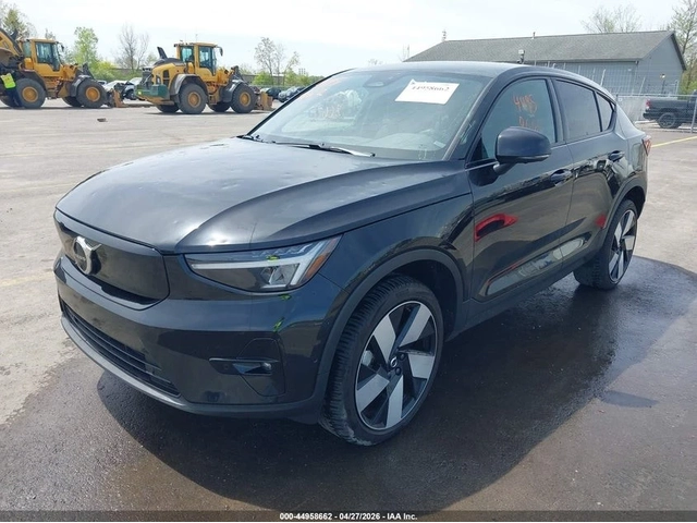 Volvo C40 * TWIN PLUS* 360* ПАНО* KEYLESS* Camera* ПОДГРЕВ* - автомобили, коли, обяви за нови и употребявани 1