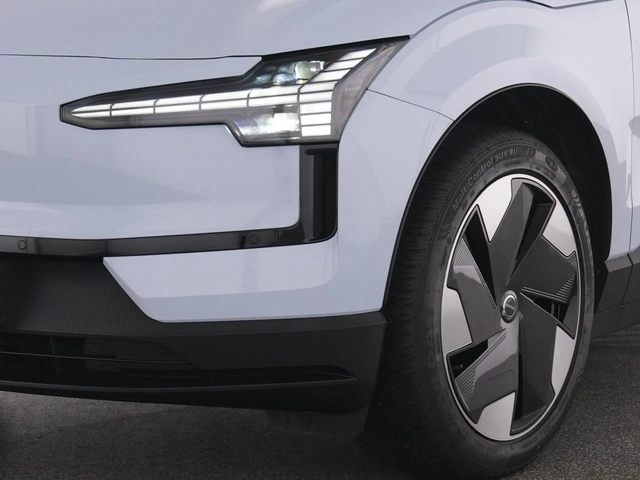 Volvo EX30 Extended Range Plus DISTR 360* Winter Package H/K - автомобили, коли, обяви за нови и употребявани 4