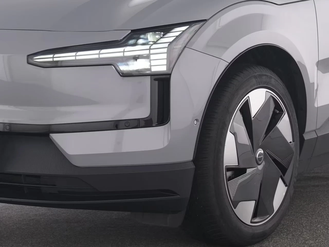 Volvo EX30 Twin Motor Performance AWD ULTRA+ DIST 360 H/K W/P - автомобили, коли, обяви за нови и употребявани 7