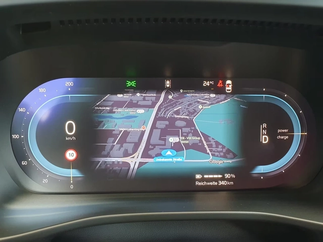 Volvo EX40 Plus Dark 70kWh Ad.LED DISTR Winter Pack Keyless - автомобили, коли, обяви за нови и употребявани 10