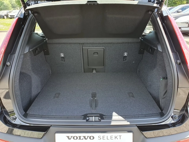 Volvo EX40 Plus Dark 70kWh Ad.LED DISTR Winter Pack Keyless - автомобили, коли, обяви за нови и употребявани 14