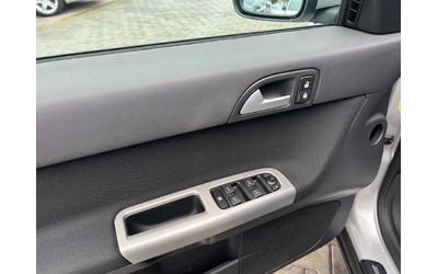 Volvo S40 - автомобили, коли, обяви за нови и употребявани 11