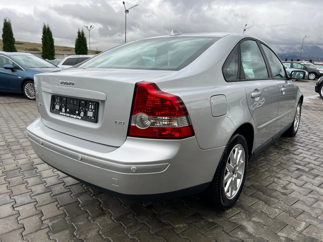 Volvo S40 - автомобили, коли, обяви за нови и употребявани 5