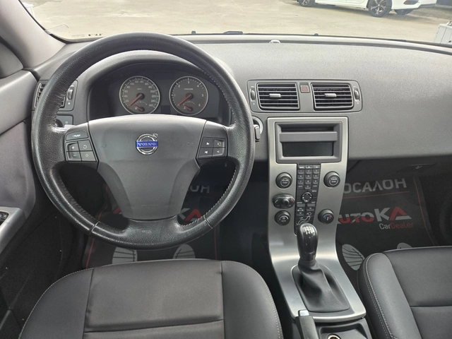 Volvo S40 1.6D-109кс= 170.000км= АВТОПИЛОТ - автомобили, коли, обяви за нови и употребявани 10