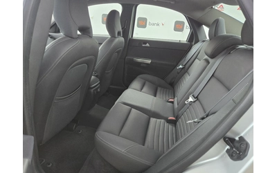 Volvo S40 1.6D-109кс= 170.000км= АВТОПИЛОТ - автомобили, коли, обяви за нови и употребявани 8