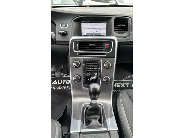 Volvo S60 2.0T 203HP КОЖА НАВИ - автомобили, коли, обяви за нови и употребявани 10