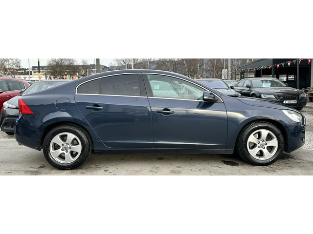 Volvo S60 2.0T 203HP КОЖА НАВИ - автомобили, коли, обяви за нови и употребявани 3