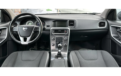 Volvo S60 2.0T 203HP КОЖА НАВИ - автомобили, коли, обяви за нови и употребявани 9