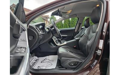 Volvo S60 2.4 D CROSS COUNTRY AWD KATO HOBA - автомобили, коли, обяви за нови и употребявани 11