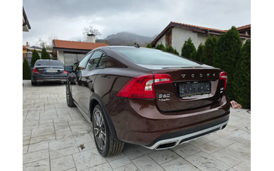 Volvo S60 2.4 D CROSS COUNTRY AWD KATO HOBA - автомобили, коли, обяви за нови и употребявани 6