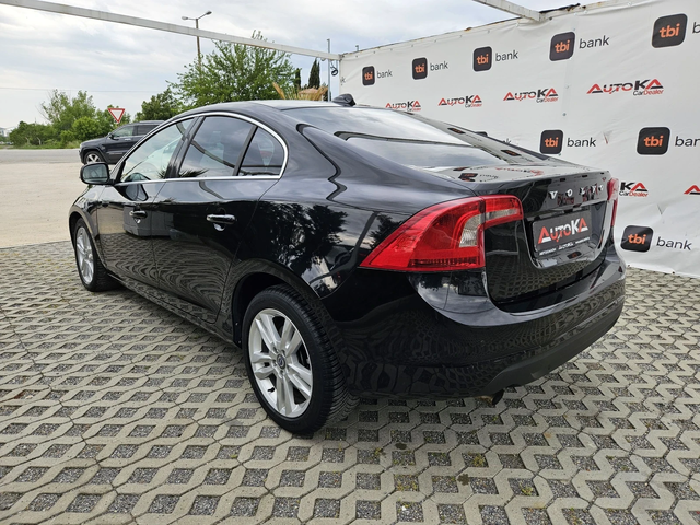 Volvo S60 2.0D-136кс= АВТОМАТ= FACELIFT= NAVI= АВТОПИЛОТ - автомобили, коли, обяви за нови и употребявани 4