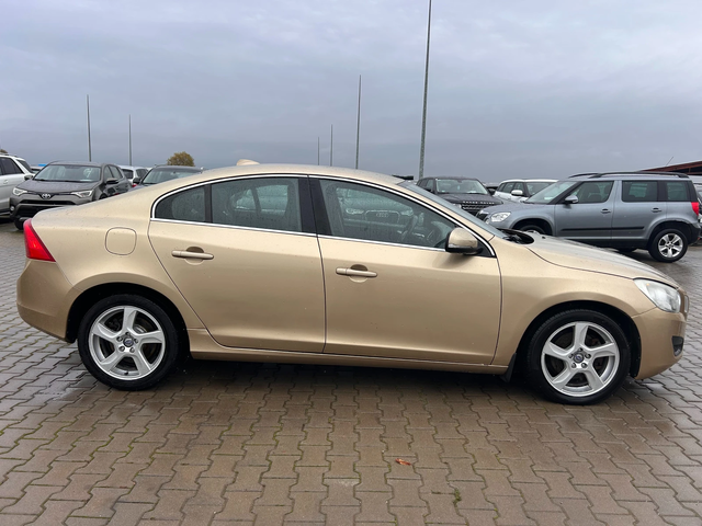 Volvo S60 2.0D AVTOMAT/NAVI EURO 5 - автомобили, коли, обяви за нови и употребявани 4