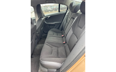 Volvo S60 2.0D AVTOMAT/NAVI EURO 5 - автомобили, коли, обяви за нови и употребявани 9