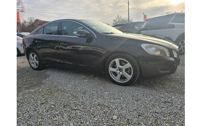 Volvo S60 2.0D3-ЕВРО 5В-АВТОМАТИК-НАВИГАЦИЯ - автомобили, коли, обяви за нови и употребявани 6