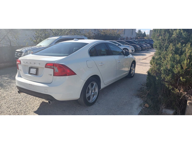 Volvo S60 - автомобили, коли, обяви за нови и употребявани 5