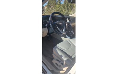 Volvo S60 - автомобили, коли, обяви за нови и употребявани 7