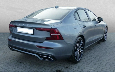 Volvo S60 T5 R-Design - автомобили, коли, обяви за нови и употребявани 6