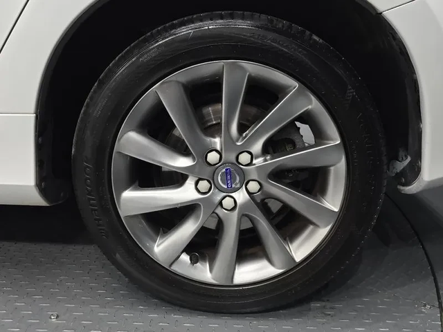 Volvo S60 1.6D - автомобили, коли, обяви за нови и употребявани 4