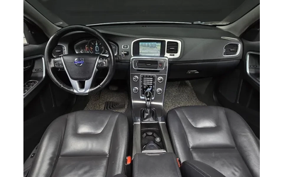Volvo S60 1.6D - автомобили, коли, обяви за нови и употребявани 6