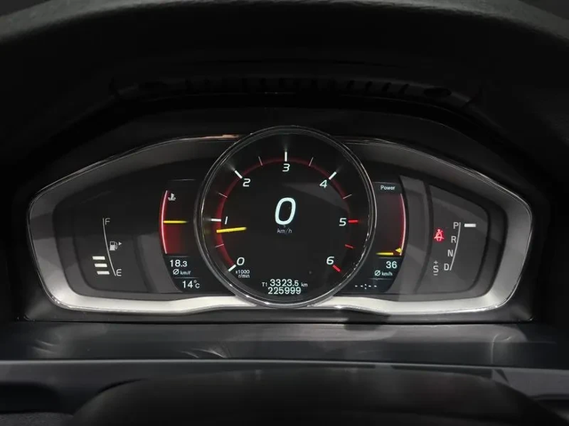 Volvo S60 1.6D - автомобили, коли, обяви за нови и употребявани 7