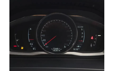 Volvo S60 1.6D - автомобили, коли, обяви за нови и употребявани 7