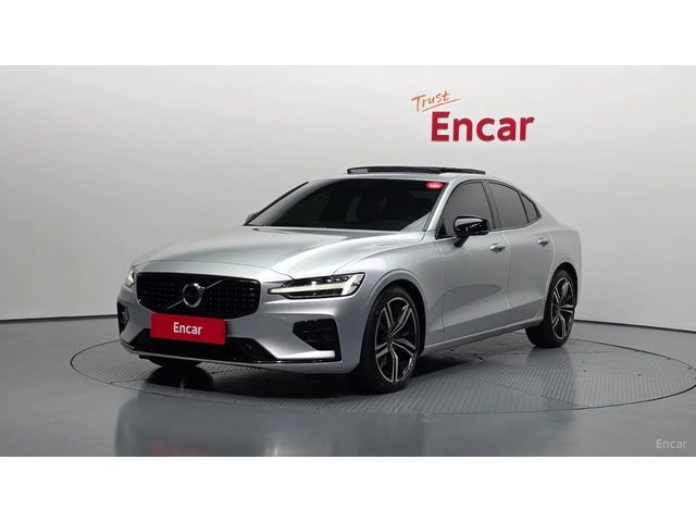 Volvo S60 R-Design* DISTRONIC* ПОДГРЕВ* ОБДУХВАНЕ* КАМЕРА* - автомобили, коли, обяви за нови и употребявани 0