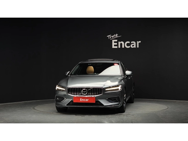 Volvo S60 2.0 T5 Inscription - автомобили, коли, обяви за нови и употребявани 2