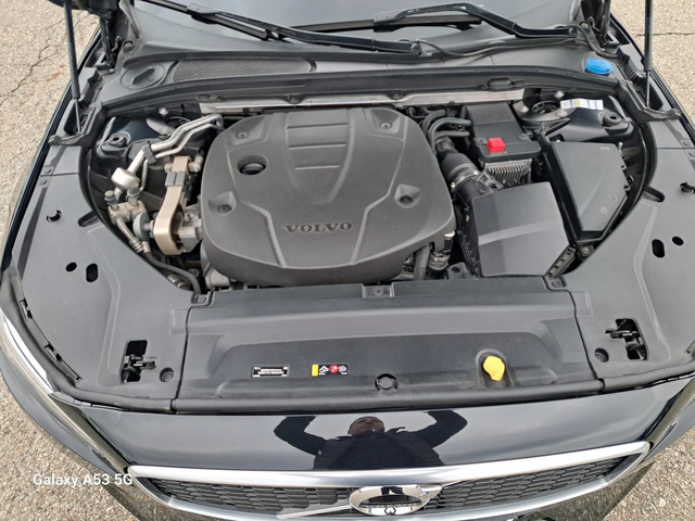 Volvo S90 2, 0 d4 R -disagn 4WD - автомобили, коли, обяви за нови и употребявани 16